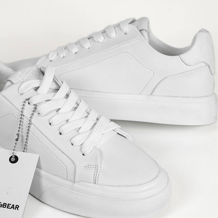 ونس پلم بیر pull & bear